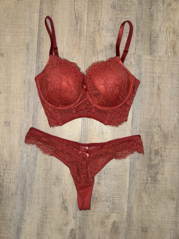 Orangenes Dessous-Set – Getragen & exklusiv für dich